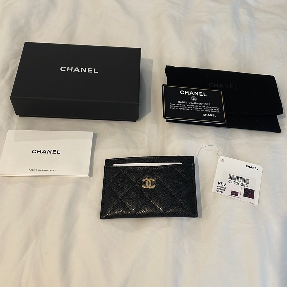 CHANEL Card Holder + NEW